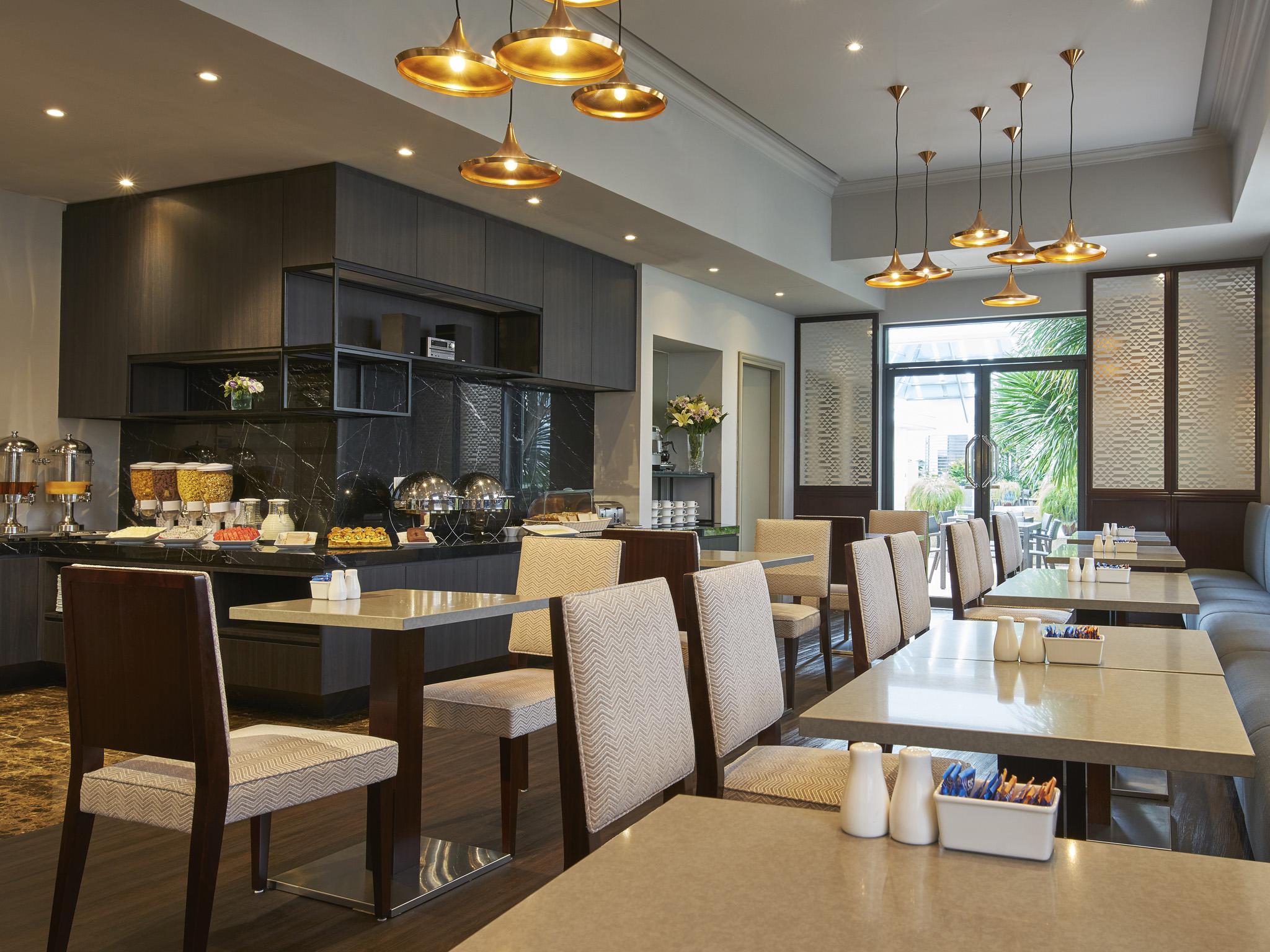 Adina Serviced Apartments Singapore Orchard Extérieur photo